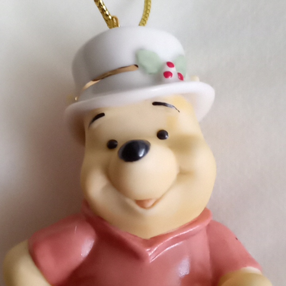 DISNEY AND LENOX CHRISTMAS CHEER POOH ORNAMENT - Picture 2 of 12